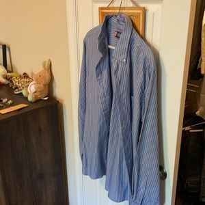 Causal long sleeve dress shirt